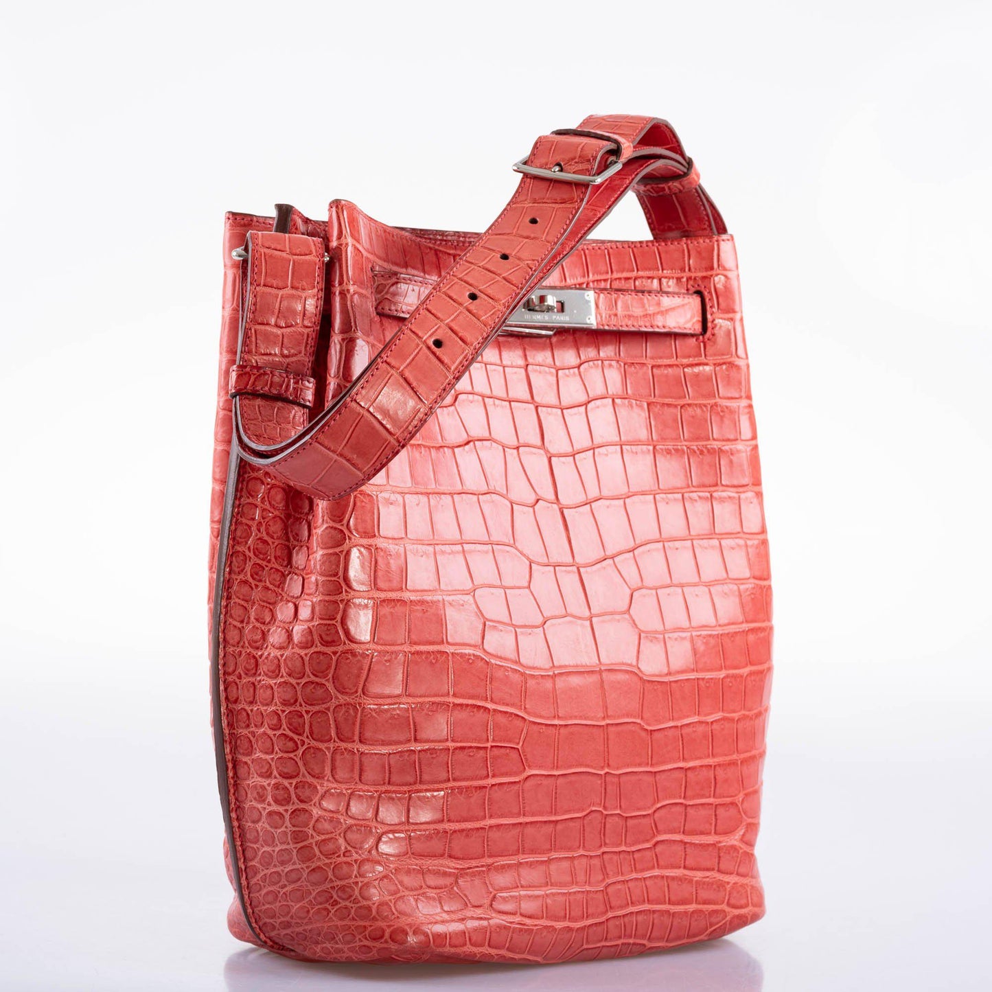 Hermes So Kelly 22 Bougenville Matte Porosus Crocodile Gold Hardware - 2011, O Square